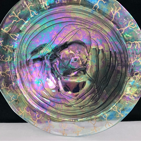 PEACOCK IRIDESCENT Art Glass Bowl / 8.5 INCH / Stick Figures / UNKNOWN SIGNATURE - Picture 1 of 10